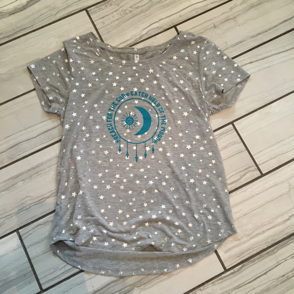 Run For The Roses T Shirt - Picture 3 of 4